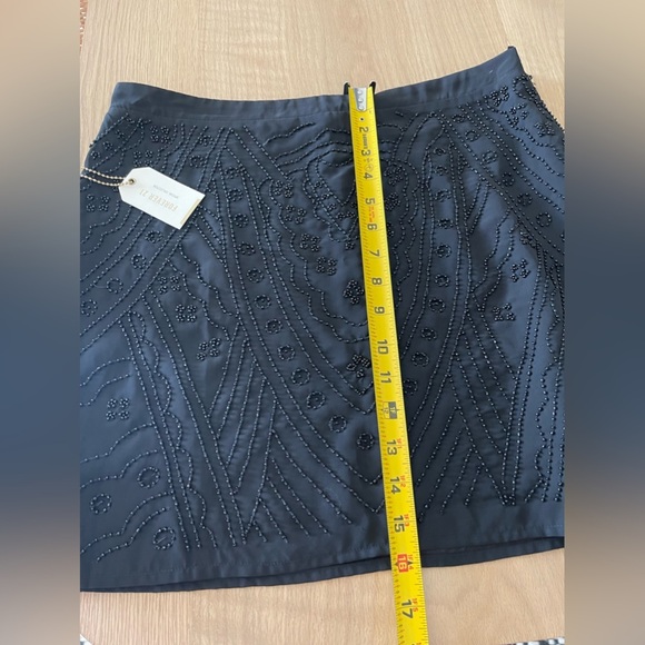 Forever 21| Black Fully Beaded Mini Skirt, Size Large—Lined••• - Picture 14 of 14